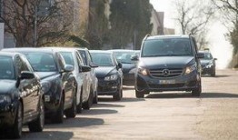 奔驰车位爆料视频大全集,揭秘豪车车位背后的真相与争议