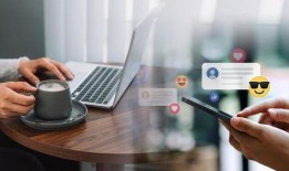 新闻爆料放大镜的使用方法