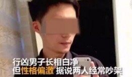 抖音摆摊网红男吃瓜,揭秘摆摊生活背后的酸甜苦辣