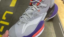 李宁最新篮球鞋爆料蓝色,蓝色款型惊艳亮相，引领潮流新风尚！”